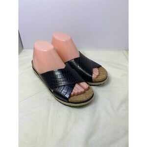 ADRIENNE VITTADINI SPORT POMMERY FAUX LEATHER WOMEN’S SANDALS Size 9 Black
